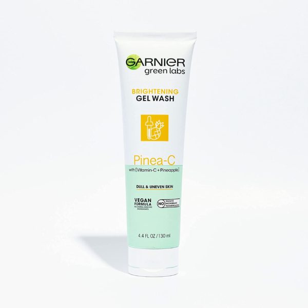 Garnier SkinActive Green Labs Brightening Gel Washable Cleanser with Vitamin C and for Dull and Uneven Skin 4.4 oz