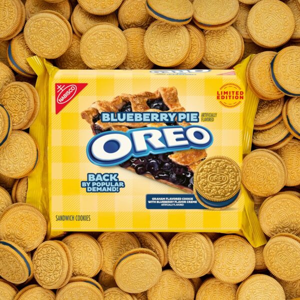 OREO Blueberry Pie Sandwich Cookies, Limited Edition, 10.68 oz  (Online Only) - Image 7