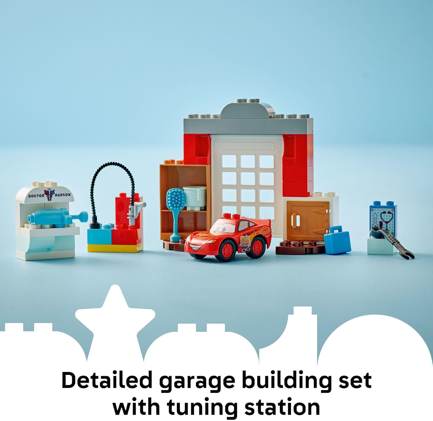 LEGO DUPLO Disney and Pixar Cars McQueen’s Visit to Doc’s Garage - Lightning McQueen Cars Toy for Preschool Boys and Girls 2+ - Pretend Play and Sensory Toddler Toy - Gift Idea for Birthdays - 10456 - Image 4